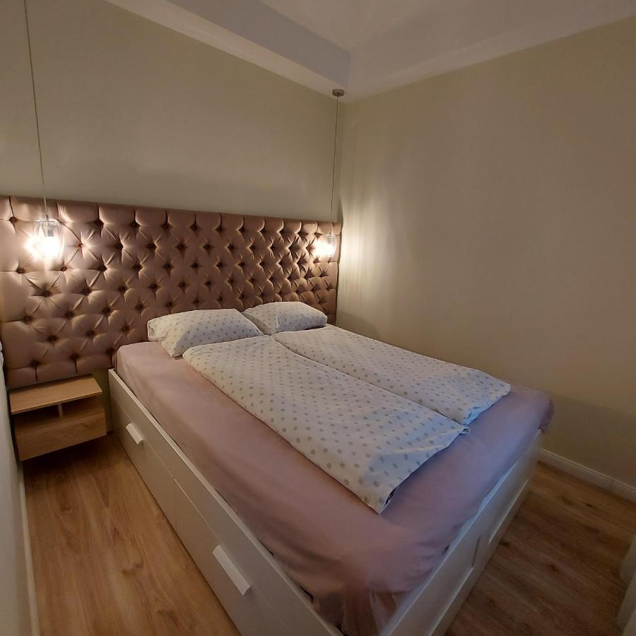 Ancsi Apartmant Kecskemét Kültér fotó