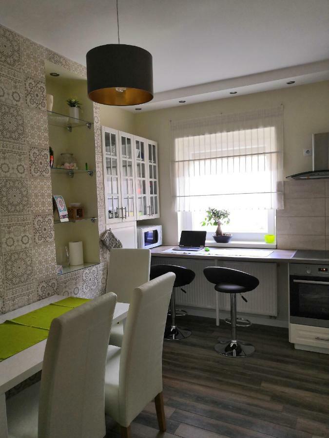 Ancsi Apartmant Kecskemét Kültér fotó